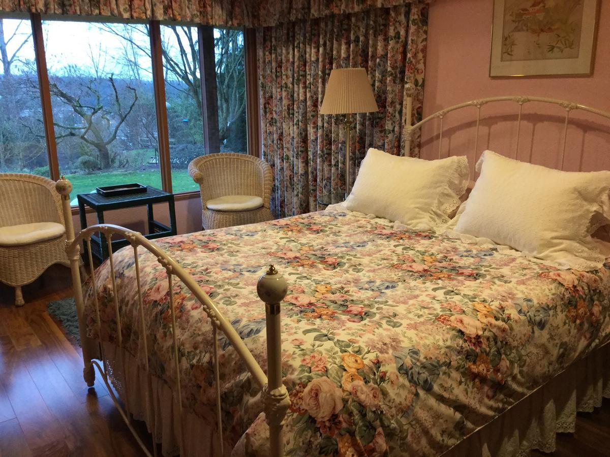 A Cascade View Bed And Breakfast Bellevue Exterior foto